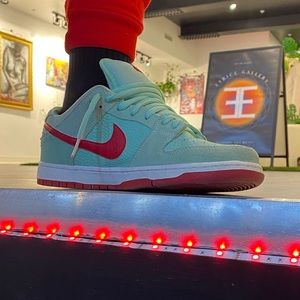 Mint sb dunks